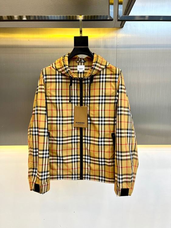 Burberry Outwear